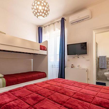 Terrace Rooms Olbia Center Phòng bức ảnh